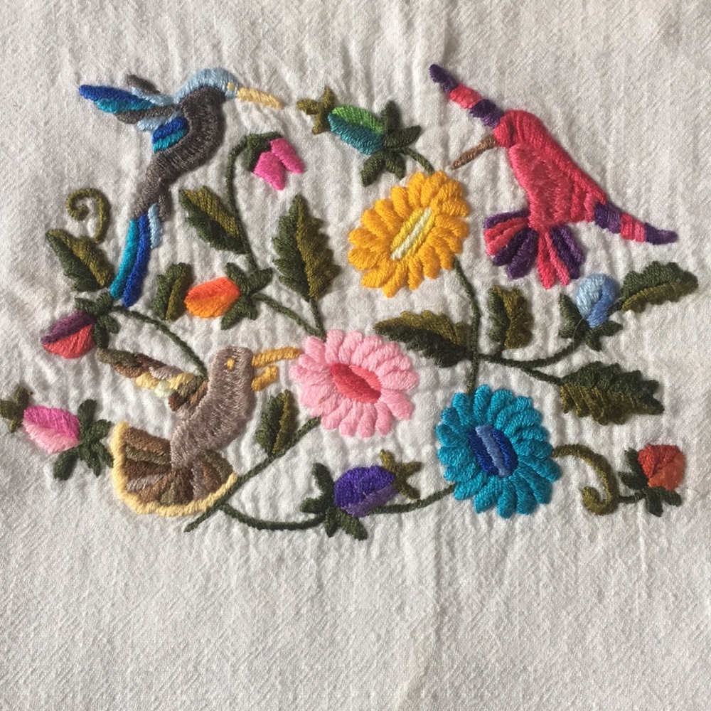 (RESERVED for Nelly) Vintage Mexican Embroidered Blouse size S